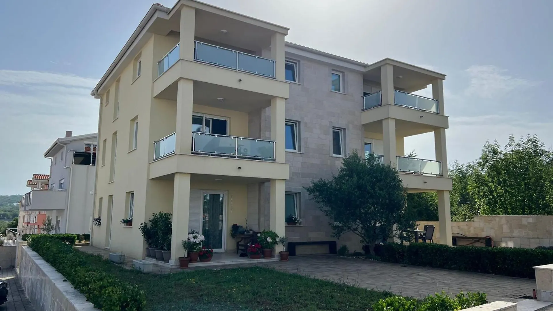 Apartman Jan Malinska 0*,  Croatia