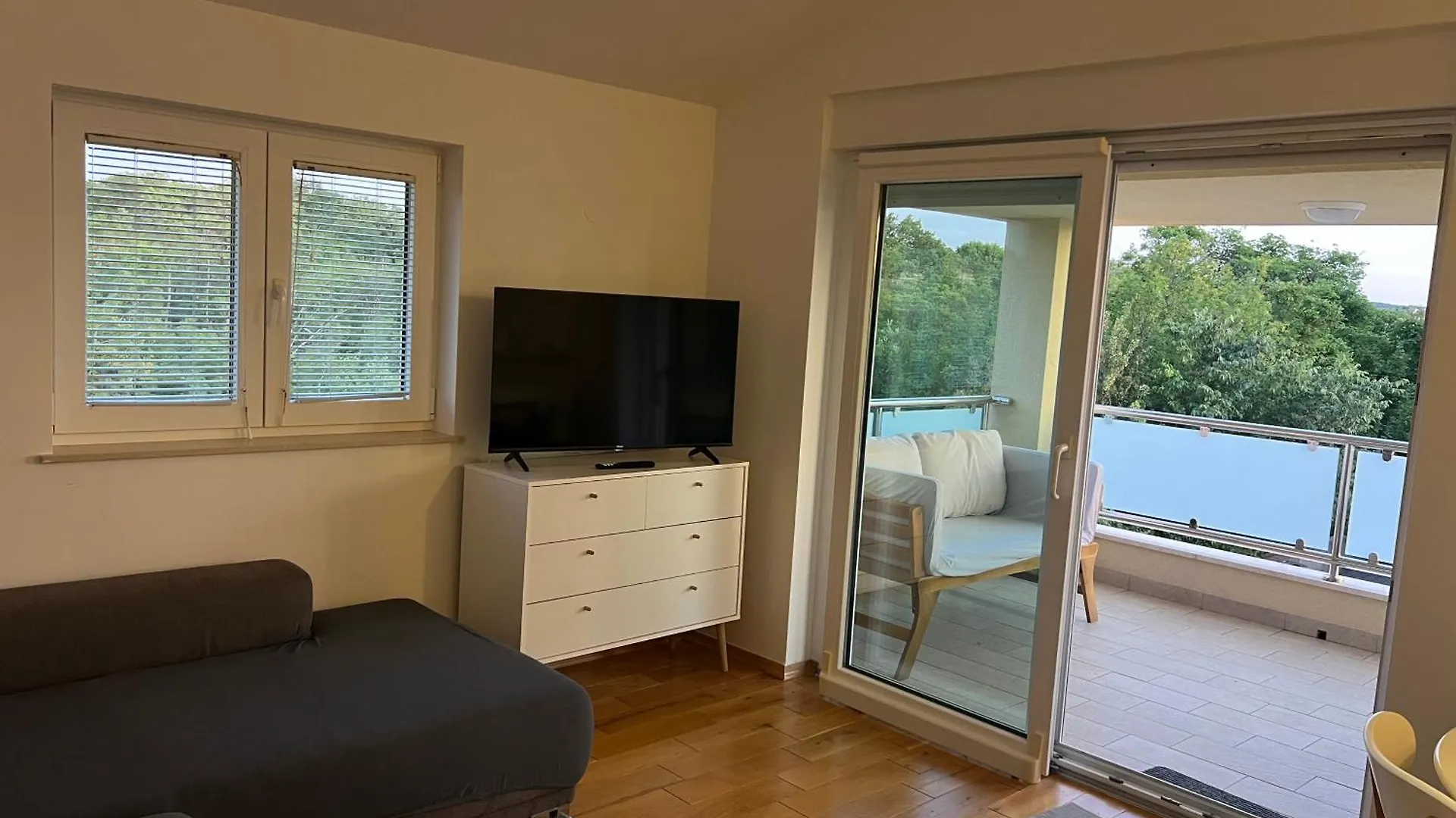 Apartman Jan Malinska 0*,  Croatia